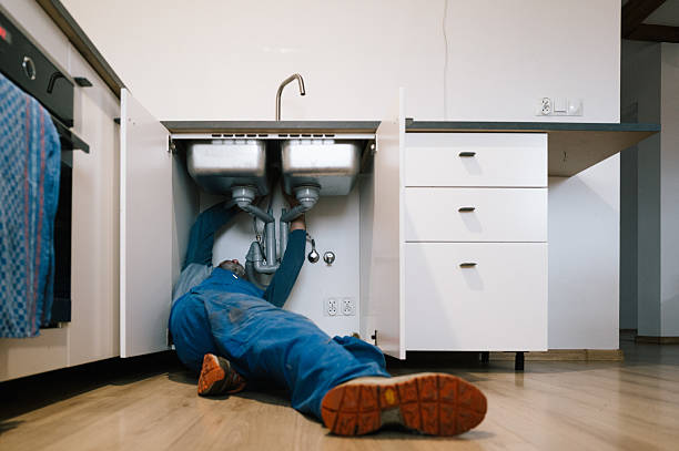 Professional Pipe Repair technician working in Thornton, PA